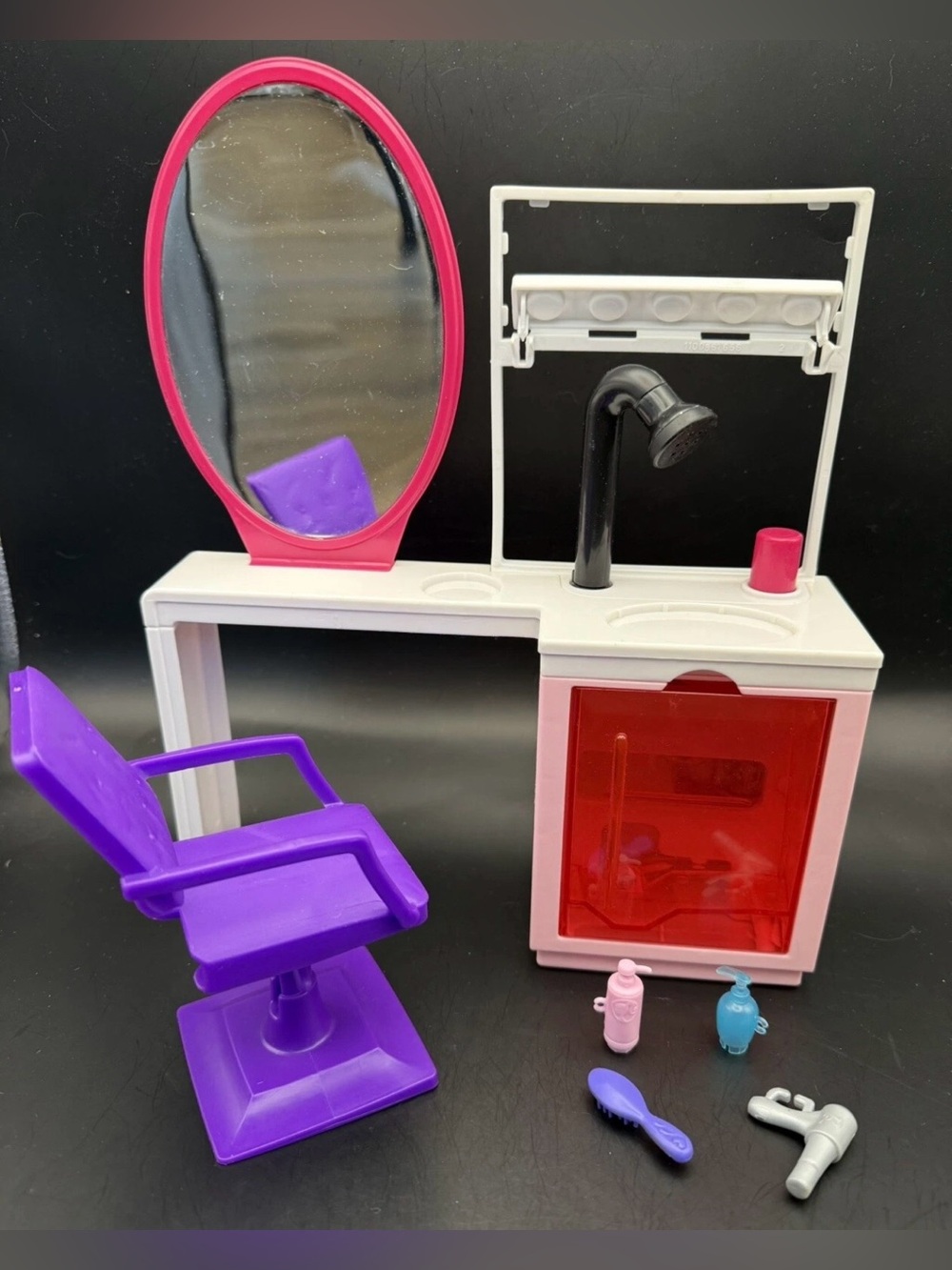 Rare 2015 Barbie Sparkle Style Salon DMM65 Doll Hair Station Chair & Accessories